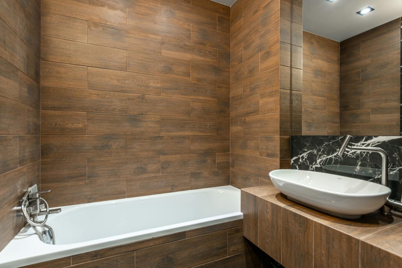 best tile patterns for small glasgow bathrooms