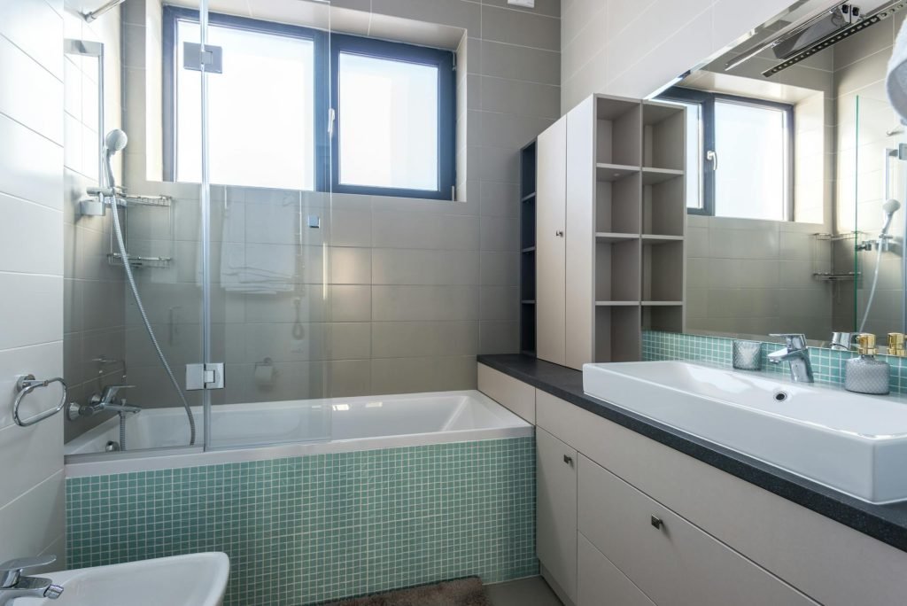 bathroom design solutions for basement flats in glasgow